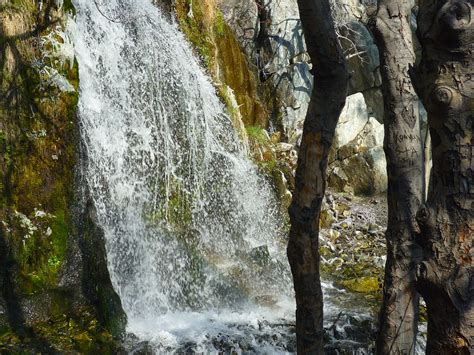 Kings Canyon Waterfall