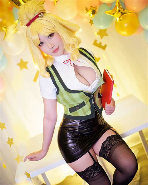 [SELF] Isabelle from Animal Crossing Cosplay sakimichan ver by Rinnie ...