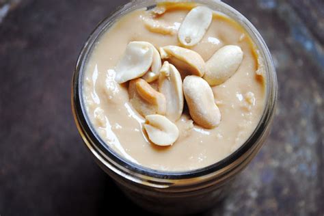 7 homemade nut butter recipes | Fit Foodie Finds