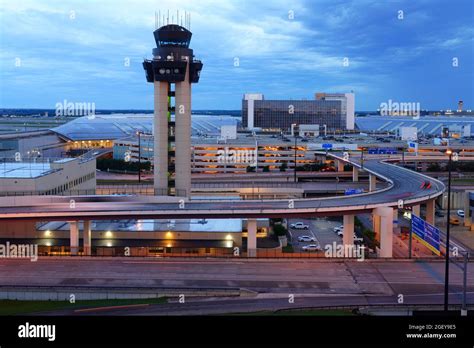 DALLAS, TX -17 MAY 2021- View of the control tower at the Dallas/Fort ...