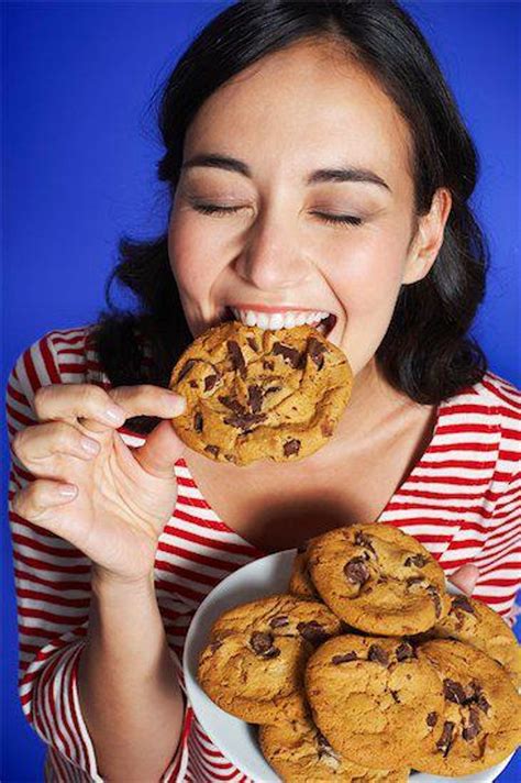 Why you can't stop eating cookies - Chatelaine