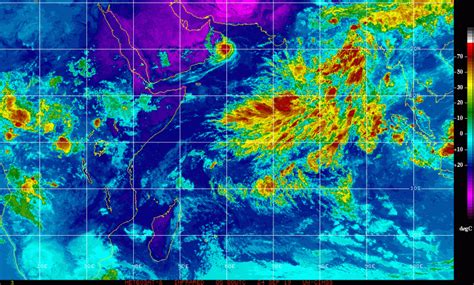 Tropical cyclone Hikaa is about to make landfall in Middle East, with ...