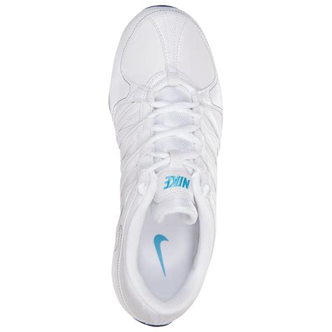 Nike Musique Iv Dance Sneakers in White | Lyst