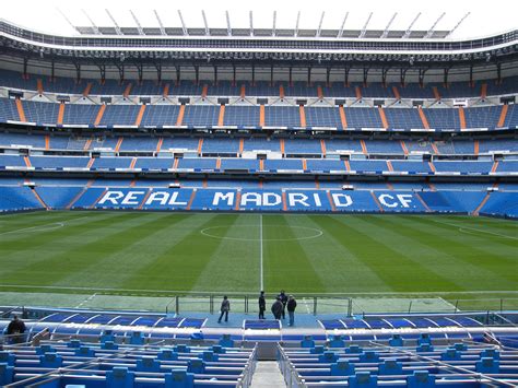 Real Madrid Santiago Bernabeu stadium wallpapers Free Download