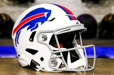 Buffalo Bills Riddell SpeedFlex Authentic Helmet – Green Gridiron, Inc.