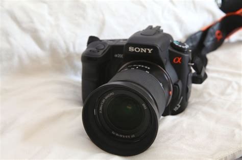 Sony A200 DSLR camera with 3 lenses, flash and charger. | in Lymington ...