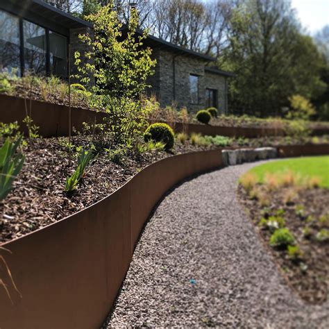 Corten retaining walls | Landscaping retaining walls, Back garden ...