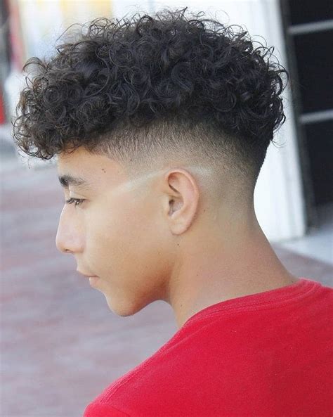 30 Extraordinary Taper Fade Haircuts For Curly Hair – Hairstyle Camp