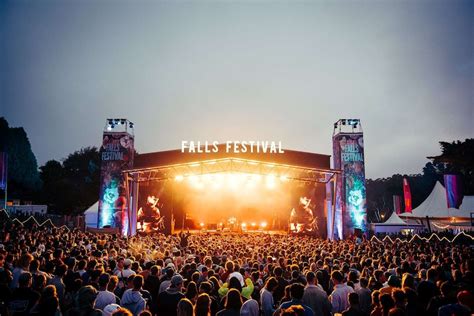 Falls Festival in Lorne cancelled due to forecast extreme bushfire risk ...