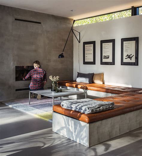 16 Times When Concrete Floors Made Living Rooms Look Stunning