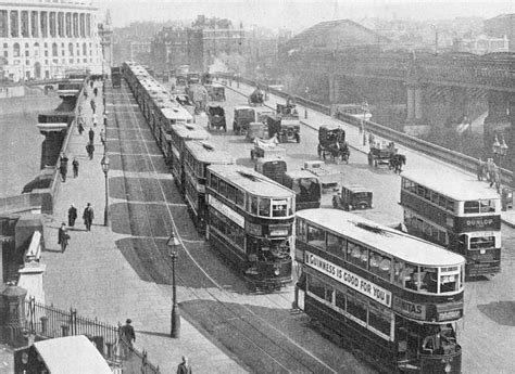 Tram Jam on Blackfriars Bridge, 1933 : r/london