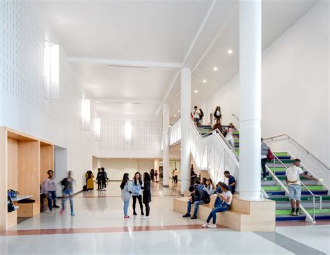 Southeast Raleigh Magnet High School - katherine hogan architects