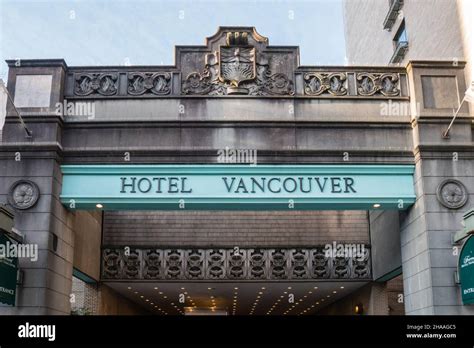 fairmont hotel vancouver downtown Stock Photo - Alamy