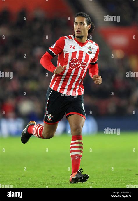 Virgil van Dijk, Southampton Stock Photo - Alamy