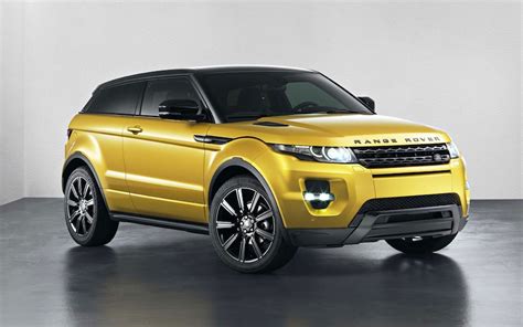 Range Rover Evoque Debuts New Black Design Pack, New Color