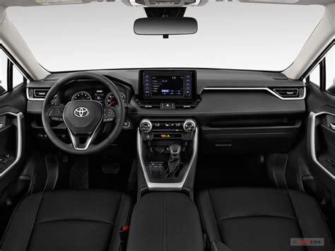 2019 Toyota RAV4: 184 Interior Photos | U.S. News & World Report