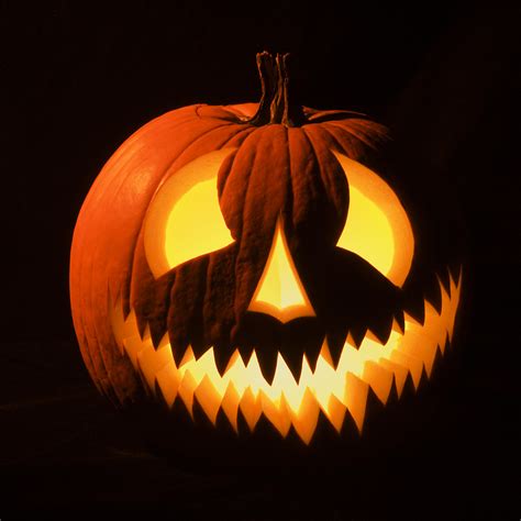 Terrifyingly Scary Halloween Pumpkins - Gunaxin