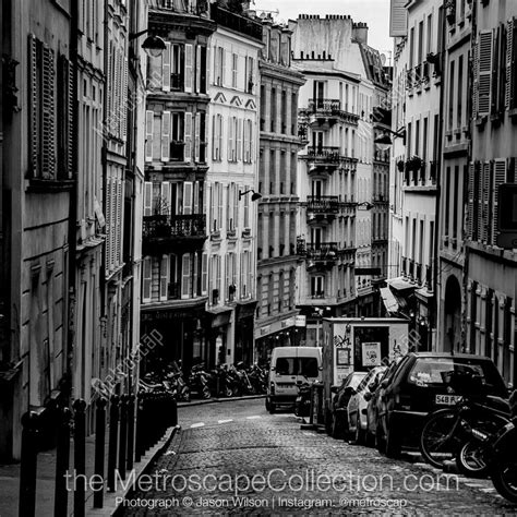 Black and White Picture of A Parisian Street on Montmartre in Paris ...