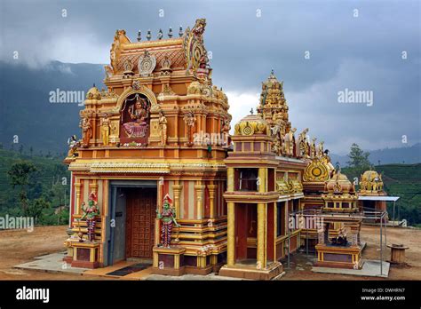 Hindu kovil in Maskeliya, Sri Lanka Stock Photo - Alamy