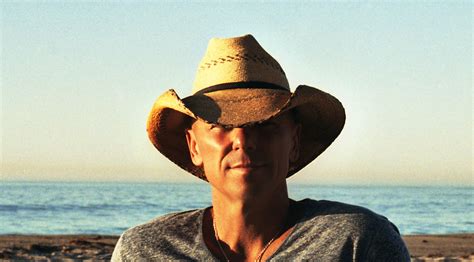 bagnato Ricordo Prestare attenzione a kenny chesney top 20 songs Due ...