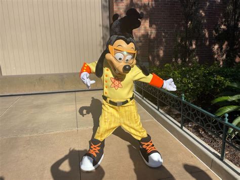 PHOTOS, VIDEO: Max Goof Greets Guests in Powerline Costume at Disney's ...