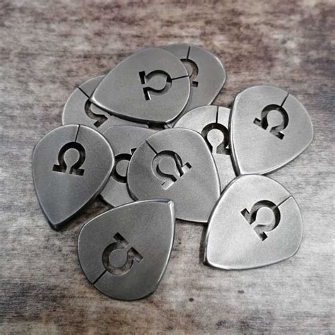 Best Metal Guitar Picks - Guitar Pick Reviews