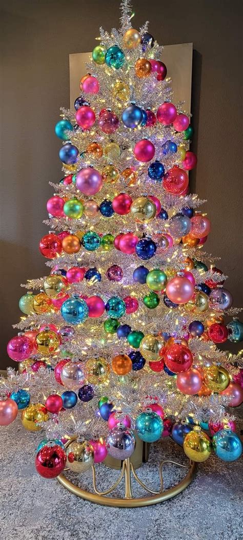 Pin by Barbra Colburn on Christmas Trees🎄🌲🎄 in 2023 | Retro christmas ...