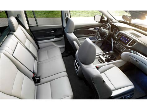 2020 Honda Ridgeline: 32 Interior Photos | U.S. News