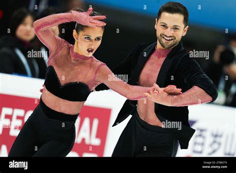 Beijing, China. 8th Dec, 2023. Lilah Fear (L)/Lewis Gibson of Britain ...