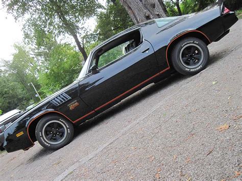 Black 2nd gen 1978 Chevrolet Camaro Z28 4spd [SOLD] - CamaroCarPlace