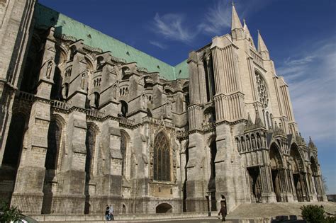 Chartres Cathedral – Exploring Architecture and Landscape Architecture