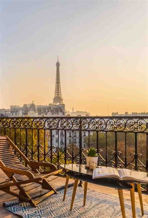 The Best Paris Hotels With Balcony Views Of The Eiffel Tower ...