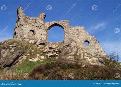 Mow Cop Castle stock photo. Image of cheshire, rocks - 13293170