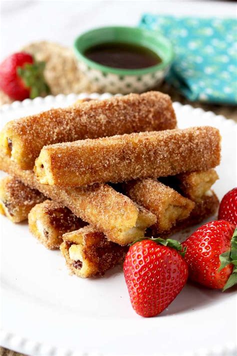 Nutella French Toast Roll-Ups | Lemon Blossoms