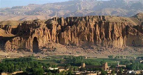 Weird Wonderful World News: Bamiyan Valley, Afghanistan