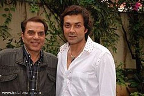 Bobby Deol With His Father Photo