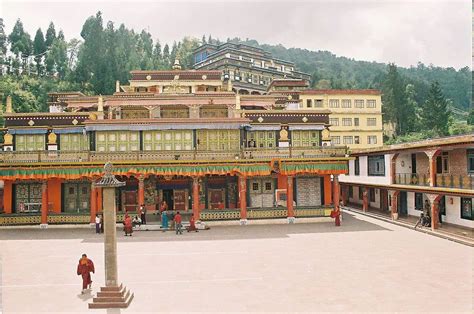 Rumtek Monastery | Wondermondo