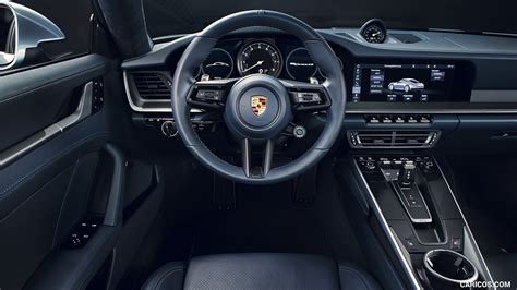 2020 Porsche 911 Carrera 4S | Interior, Cockpit