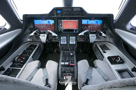 Embraer Phenom 300 Cockpit 0564 - ImageWerx Aerial & Aviation Photography