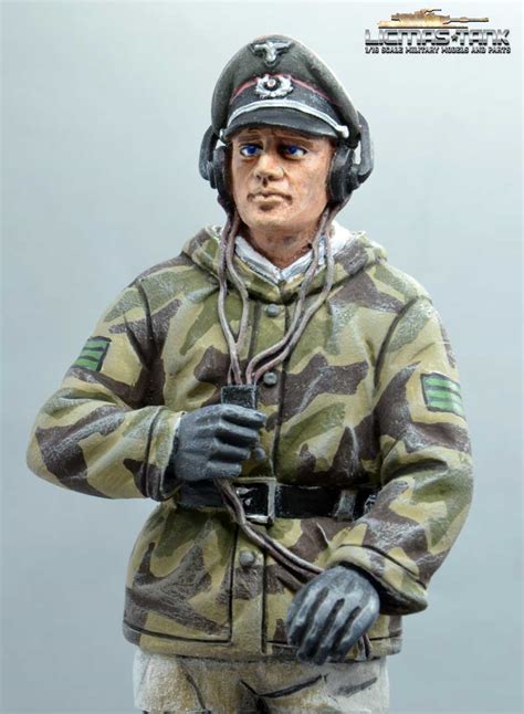 1/16 Figure German Tank Crew Wehrmacht Winter Soldier Standing WW2 ...