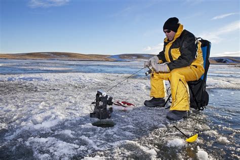 Ice Fishing Gear: The Essential List for Winter Fishing