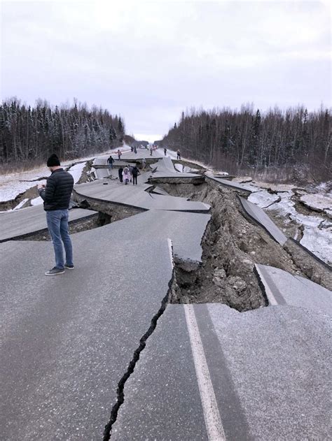 Alaska assesses damage after 7.0 quake near Anchorage | Local News ...