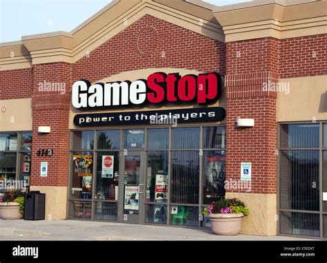 GameStop store front in retail mall Stock Photo, Royalty Free Image ...