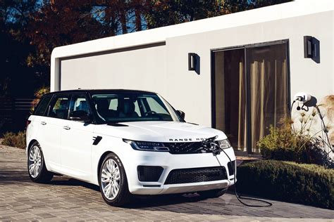 2019 Range Rover Sport Plug-In Hybrid Gets 31-Mile EV Range