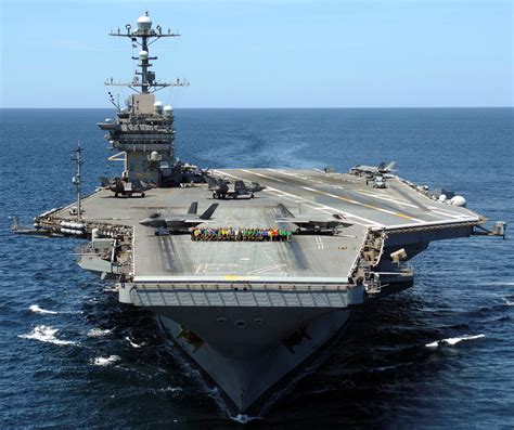 CVN-73 USS George Washington Nimitz class Aircraft Carrier