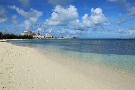 6 BEST Nassau Public Beaches Near the Cruise Port - Day Trip Tips