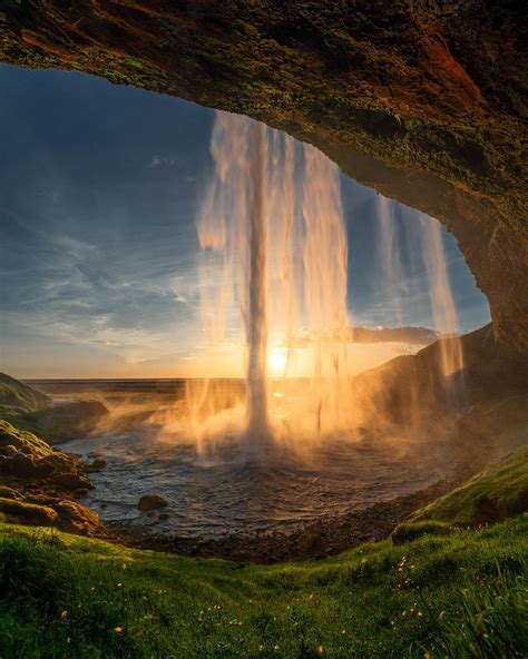 Interesting Photo of the Day: Sunset Behind an Icelandic Waterfall ...