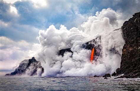 Hawaii Volcanoes National Park - Destination Parks