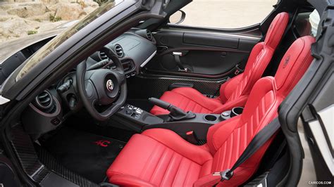 2015 Alfa Romeo 4C Spider (US-Spec) - Interior | Caricos