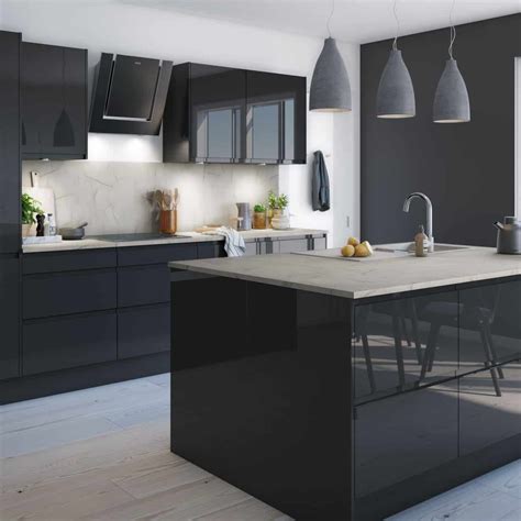 How To Decorate With Stylish Black Kitchen Cabinets | Grey kitchen ...